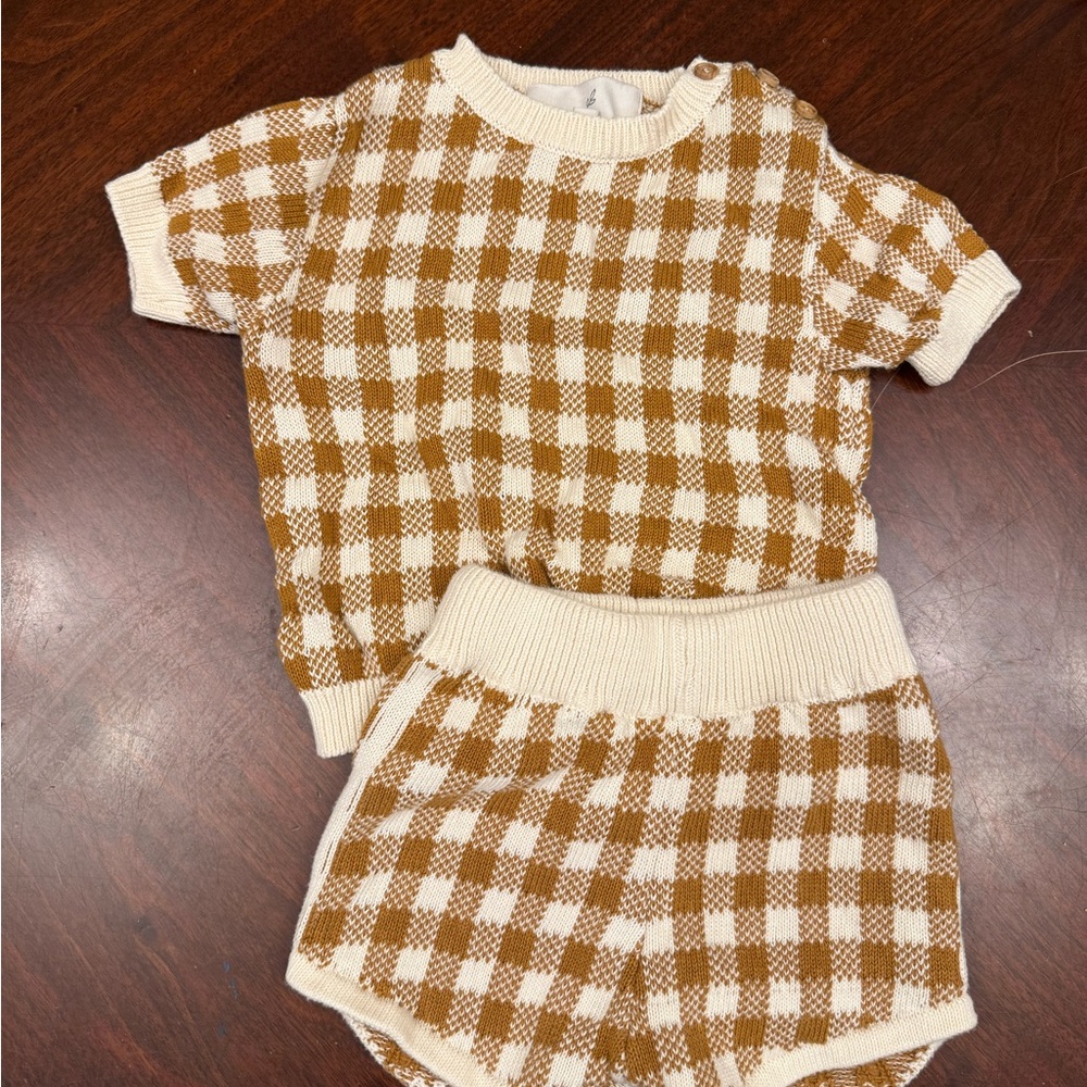 Bebe Organic Baby Knit Set 2T Gingham Top & Shorts Cream Mustard Outfit